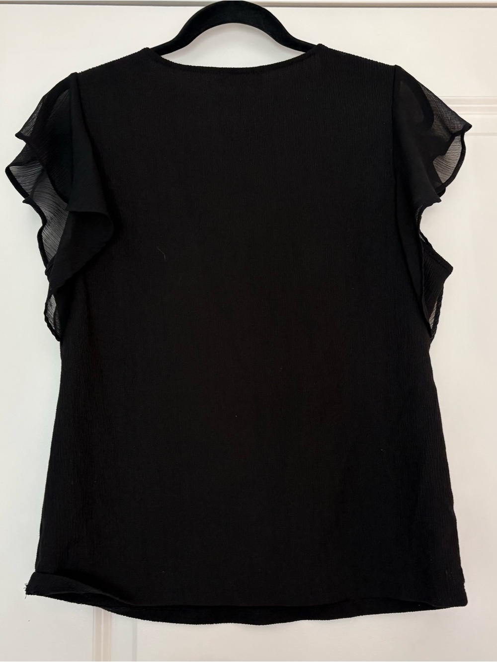 Calvin Klein Women’s Black V-Neck Flutter Sleeve Blouse - Picture 7 of 9